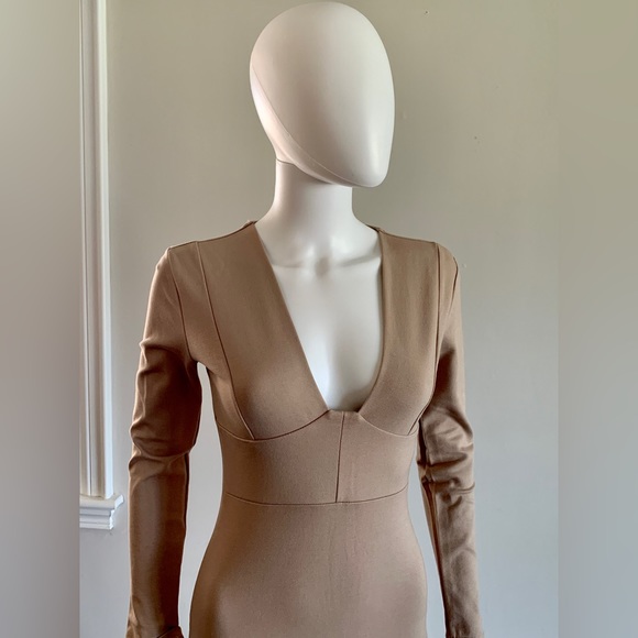 Mendecino Bodycon Executive Dress in Nude - Picture 2 of 4